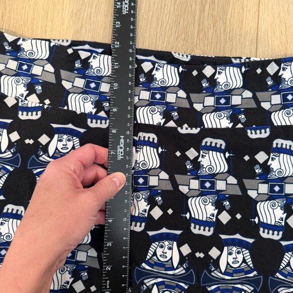 LuLaRoe Leggings • size tall & curvy • Poker Card Pattern • NWOT - Picture 3 of 7